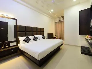 ***  Hotel Madhushrie Agra  India