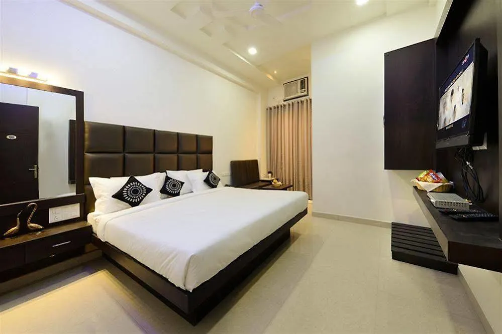 Hotel Madhushrie Agra